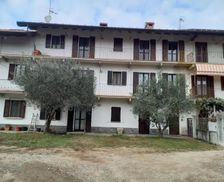 Italy Piedmont Castelletto sopra Ticino vacation rental compare prices direct by owner 36537527