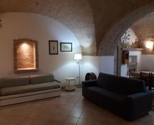 Italy Apulia Lucera vacation rental compare prices direct by owner 35654130