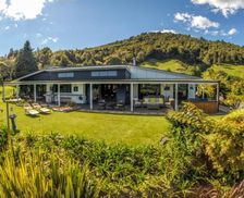 New Zealand Bay of Plenty Rotorua vacation rental compare prices direct by owner 14065146