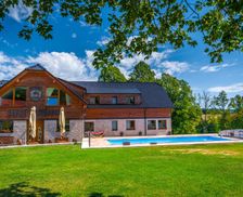 Czechia Central Bohemia Heřmaničky vacation rental compare prices direct by owner 13515589