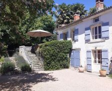 France Aquitaine Villars vacation rental compare prices direct by owner 15760937