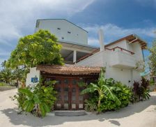 Maldives Kaafu Atoll Dhiffushi vacation rental compare prices direct by owner 33251024