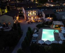 Italy Veneto Castelnuovo del Garda vacation rental compare prices direct by owner 14371698