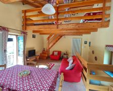 Italy Valle d'Aosta Challand Saint Anselme vacation rental compare prices direct by owner 14573966