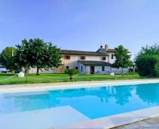 Italy Umbria Spello vacation rental compare prices direct by owner 6233002