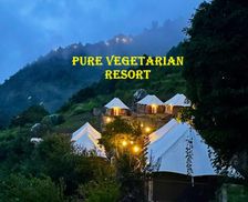 India Uttarakhand Kanatal vacation rental compare prices direct by owner 26214477