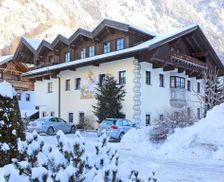 Austria Tyrol Huben vacation rental compare prices direct by owner 21364941