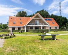 Netherlands Ameland Nes vacation rental compare prices direct by owner 15151455