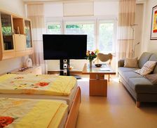 Germany Thuringia Jena vacation rental compare prices direct by owner 15160451