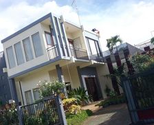 Indonesia East Java Batu vacation rental compare prices direct by owner 13975353