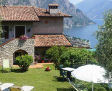 Italy Lombardy Limone - Tremosine vacation rental compare prices direct by owner 4383508