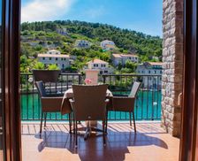 Croatia Solta Island Stomorska vacation rental compare prices direct by owner 4347427