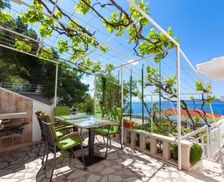 Croatia Split-Dalmatia County Brela vacation rental compare prices direct by owner 4770355