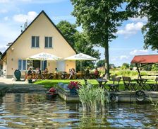 Germany Mecklenburg-Pomerania Vipperow vacation rental compare prices direct by owner 20323580