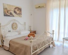 Italy Calabria Guardavalle vacation rental compare prices direct by owner 36503006