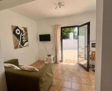 Spain Lanzarote Costa Teguise vacation rental compare prices direct by owner 36200030