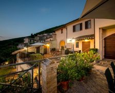 Italy Umbria Trevi vacation rental compare prices direct by owner 14496712