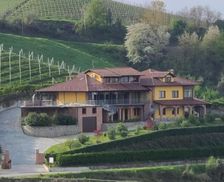 Italy Piedmont Diano dʼAlba vacation rental compare prices direct by owner 14236312