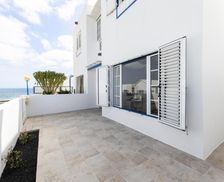 Spain Lanzarote Arrieta vacation rental compare prices direct by owner 36385043