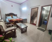 India Uttar Pradesh Kānpur vacation rental compare prices direct by owner 15041254