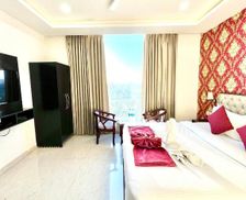 India  Zirakpur vacation rental compare prices direct by owner 35249350