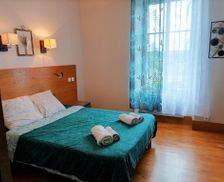 France Auvergne Mourjou vacation rental compare prices direct by owner 35448741