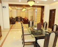 India Haryana Gurgaon vacation rental compare prices direct by owner 36330377