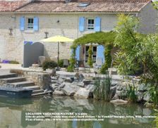 France Pays de la Loire La Taillée vacation rental compare prices direct by owner 16189201