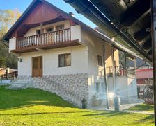 Romania Alba Mihoeşti vacation rental compare prices direct by owner 13624472