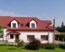 Czechia South Bohemia Chrášťany vacation rental compare prices direct by owner 15889752