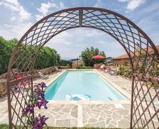 France Auvergne-Rhône-Alpes Thizy-les-Bourgs vacation rental compare prices direct by owner 4417454