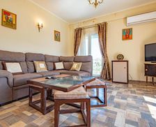 Croatia Sibenik-Knin County Raslina vacation rental compare prices direct by owner 3868208