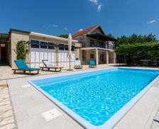 Croatia Zadar Obrovac vacation rental compare prices direct by owner 5119693