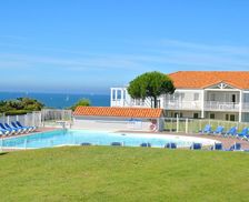 France Pays de la Loire Les Sables-d'Olonne vacation rental compare prices direct by owner 18531451