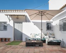 Spain Andalucía Montecorto vacation rental compare prices direct by owner 35681316