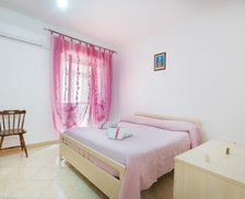 Italy Sicily Caronia vacation rental compare prices direct by owner 36495412