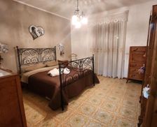 Italy Campania Quadrelle vacation rental compare prices direct by owner 36369562