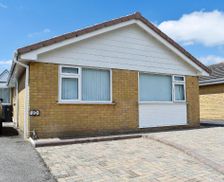 United Kingdom  Mudeford near Christchurch vacation rental compare prices direct by owner 13070532