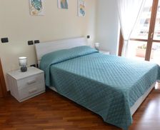 Italy Lazio Fiumicino vacation rental compare prices direct by owner 36507402