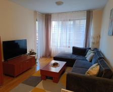 Bulgaria Blagoevgrad Province Bansko vacation rental compare prices direct by owner 28644248