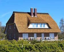 Germany Schleswig-Holstein Fehmarn OT Staberdorf vacation rental compare prices direct by owner 5067161