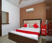 India Haryana Ballabgarh vacation rental compare prices direct by owner 26416053