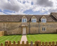 United Kingdom Gloucestershire Ampney Crucis, near Cirencester vacation rental compare prices direct by owner 24898345