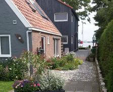 Netherlands Friesland Earnewâld vacation rental compare prices direct by owner 14067659