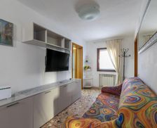 Italy Veneto Venezia vacation rental compare prices direct by owner 5035270