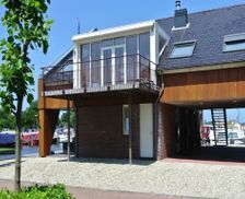 Netherlands Noord-Holland Uitgeest vacation rental compare prices direct by owner 12326321