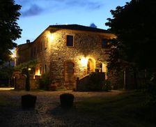 Italy Tuscany Asciano vacation rental compare prices direct by owner 18220803