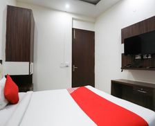 India Uttar Pradesh Indirapuram vacation rental compare prices direct by owner 35072829