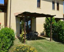 Italy Toscana Asciano vacation rental compare prices direct by owner 33705177