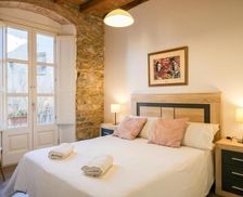 Spain CT Besalú vacation rental compare prices direct by owner 4227978